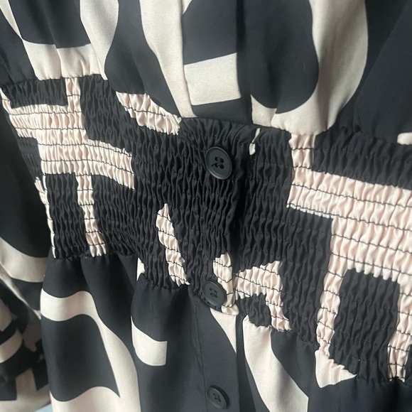 Shein Letter Dress, XL size, long sleeve, above knee length, smocked waist - Picture 6 of 11